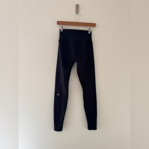 ALO Black High Rise Leggings S - Picture 4 of 7